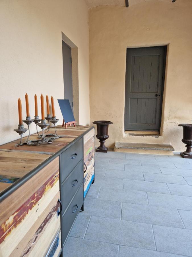 La Maison De Livia, Gite, Chambres Et Table D'Hotes, Entre Uzes Et Nimes Sauzet  Kültér fotó