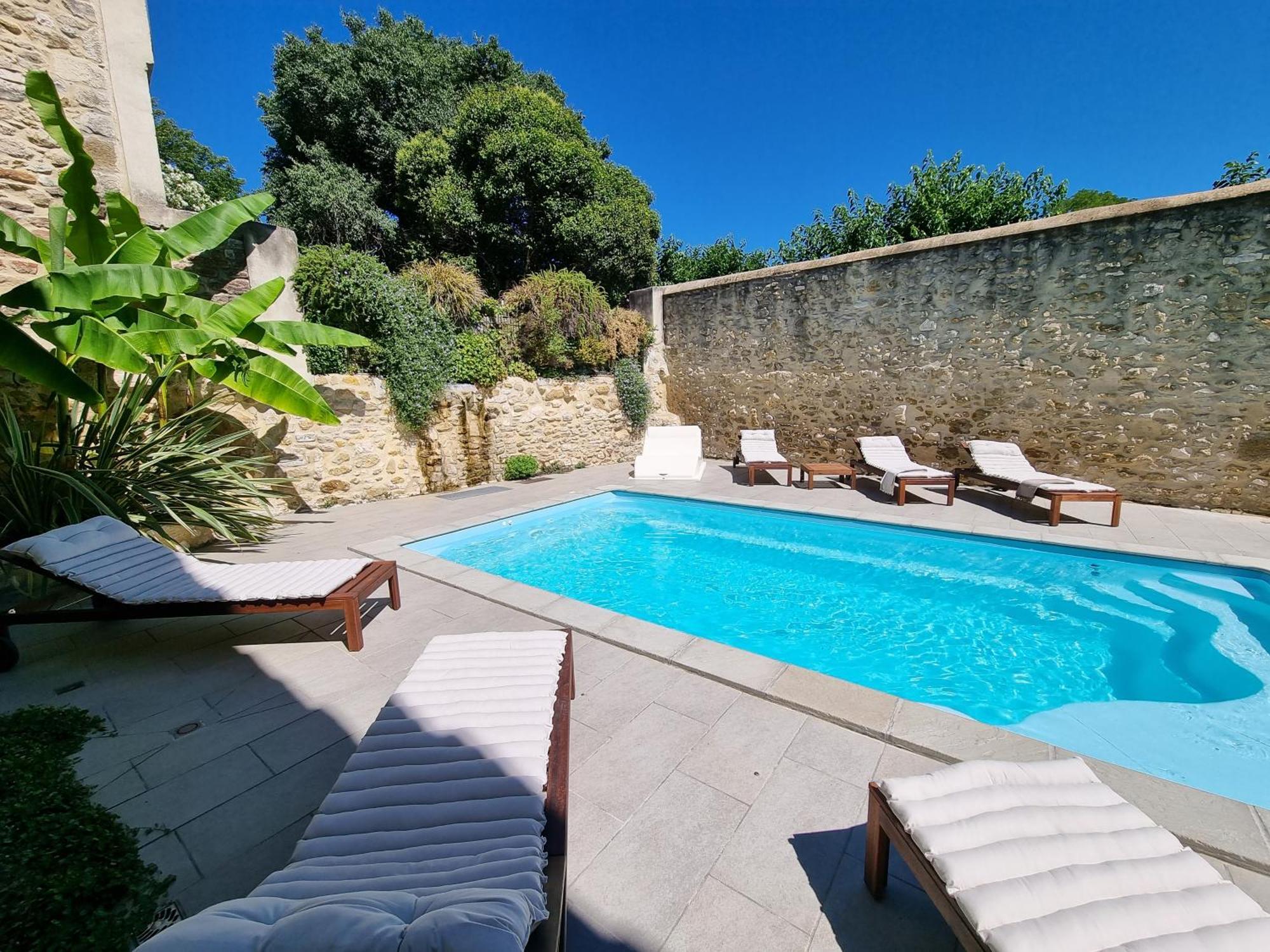 La Maison De Livia, Gite, Chambres Et Table D'Hotes, Entre Uzes Et Nimes Sauzet  Kültér fotó